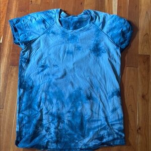 Lululemon Swiftly Tech Blue Tie-Dye Short Sleeve Tee